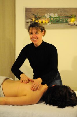 Praticienne en massage bien-être et instructrice en massage bébé et enfant dans le 44 Loire-Atlantique à Vay