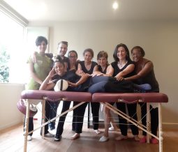 Formation praticienne en massages du monde par AGORA