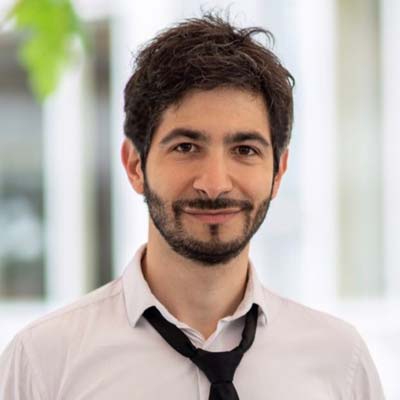 Simo Bennis - Hypnothérapeute et coach de vie en Belgique à Bruxelles